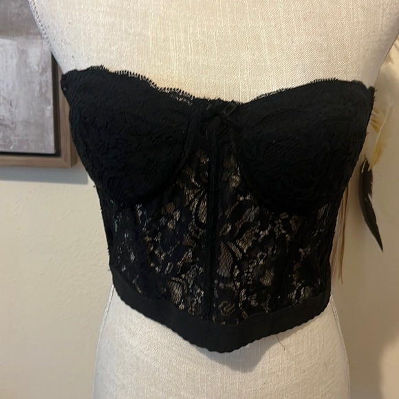 Black Lace Corset- Forever 21 - Large- Zipper Closure - Picture 1 of 6